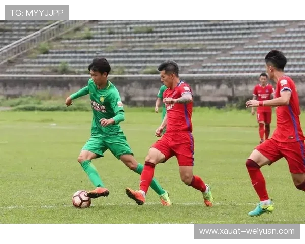 联赛特别报道:重庆足球队的逆袭之旅 联赛特别报道:重庆足球队的逆袭之旅
